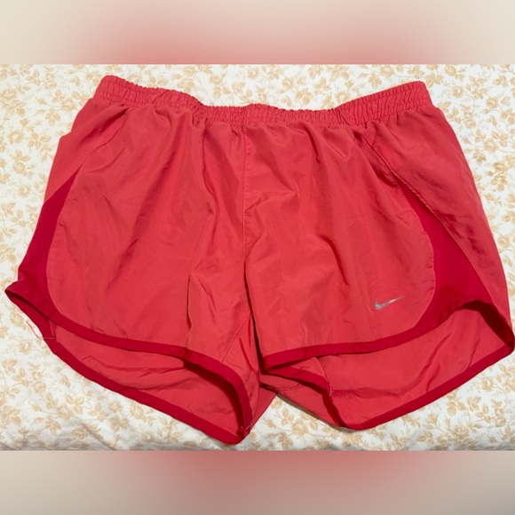 Nike Pants - Nike Women's Dri-Fit Tempo Running Shorts Small